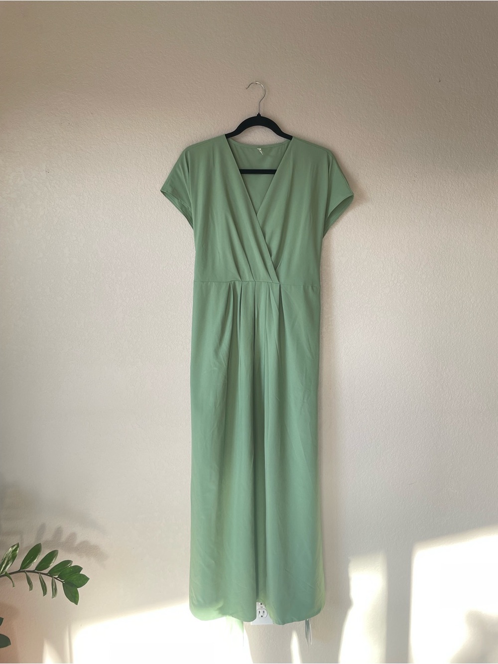 Halara Breezeful V Neck Tie Back Pocket Midi Dress Green XL NWT Maxi Dress